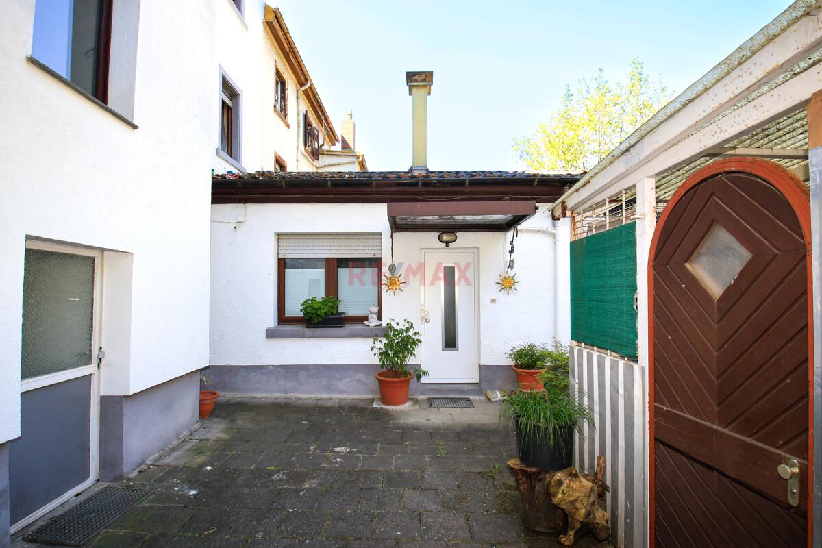 Hinterhaus