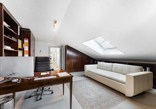 Arbeitszimmer