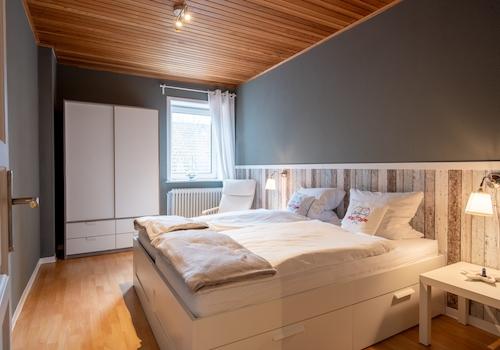 FeWo Steuerrad Schlafzimmer 1