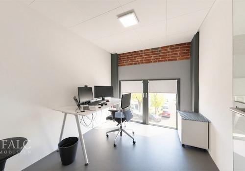Büro 1 