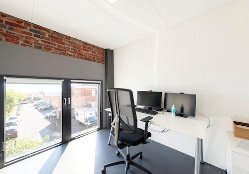 Büro 2