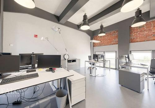 Büro 5