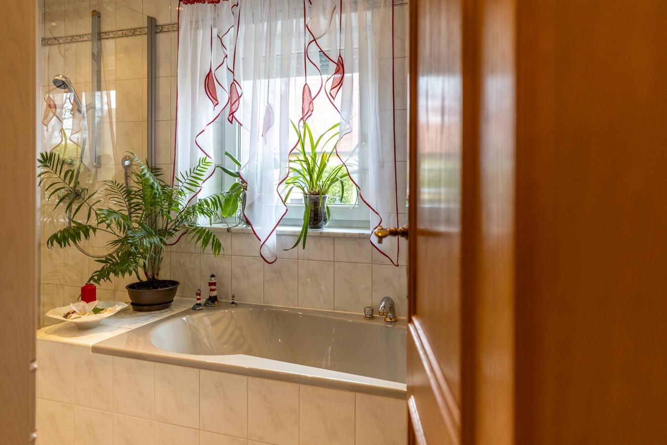 Familienidyll in Landsberg - Großzügiges Haus mit Potenzial in toller Wohnlage