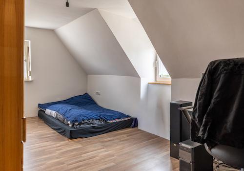 Familienidyll in Landsberg - Großzügiges Haus mit Potenzial in toller Wohnlage