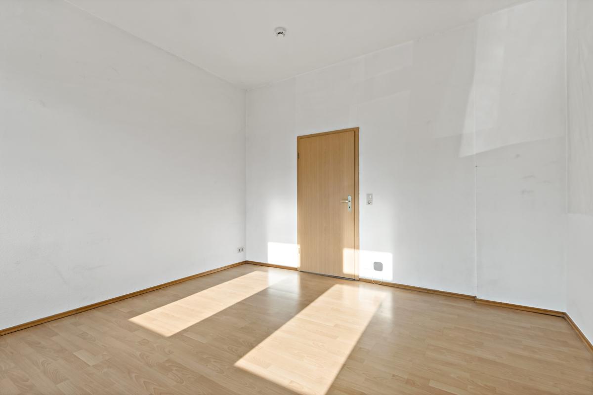 Wohn- und Schlafzimmer