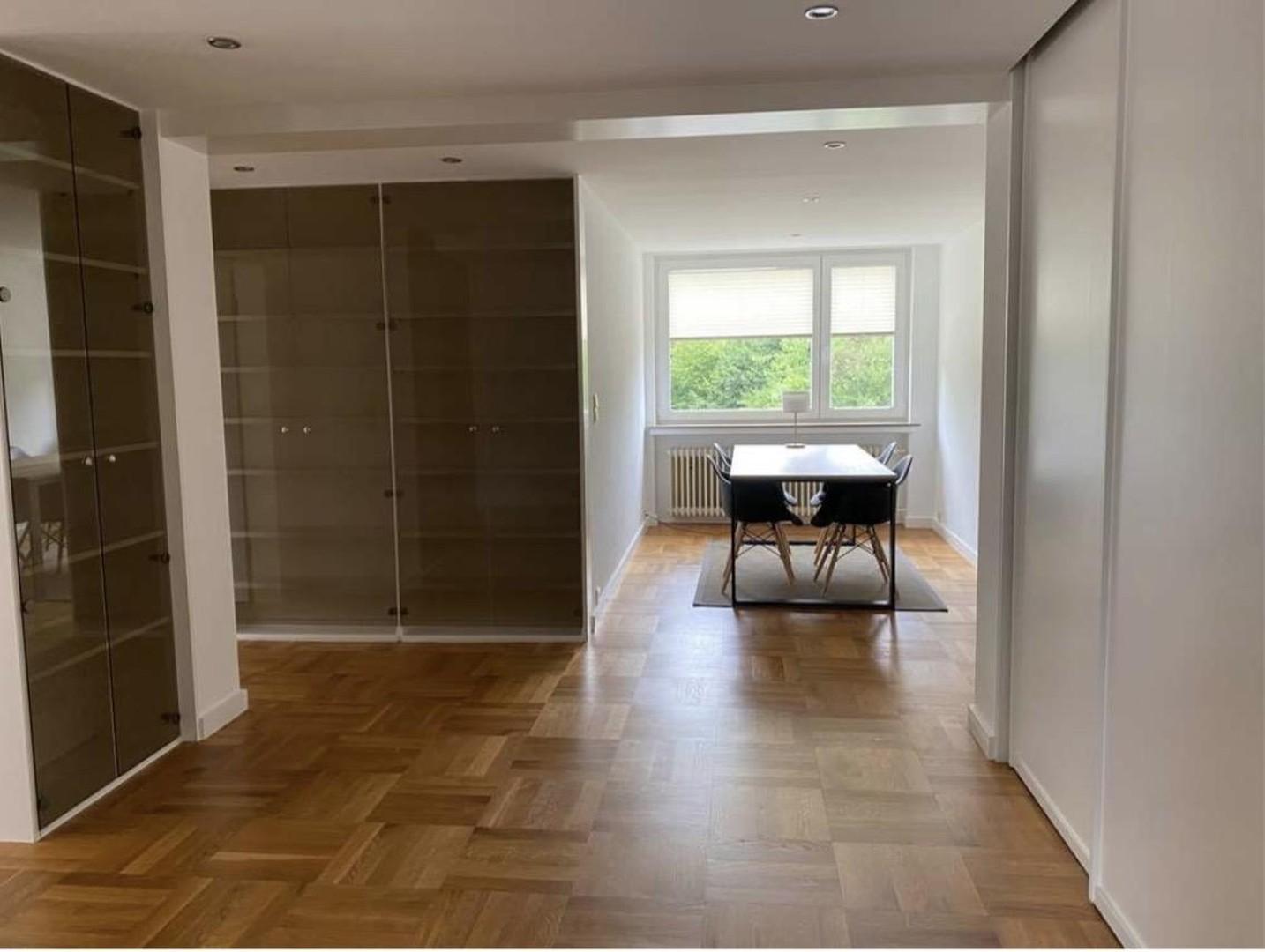 Diele/Esszimmer inkl. Schränke