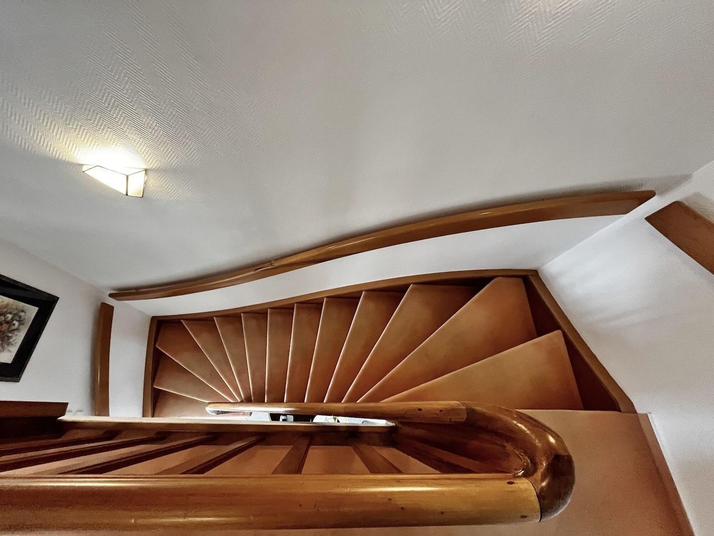 Treppe zum Dachboden