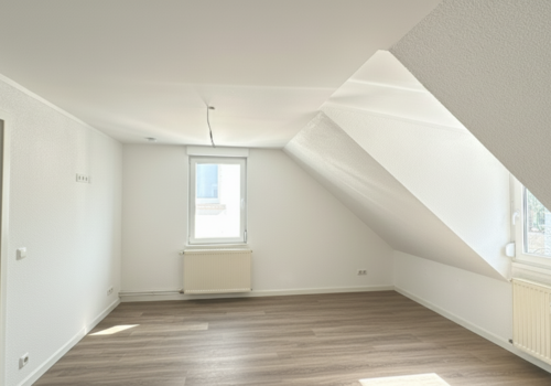 Wohnzimmer (DG)