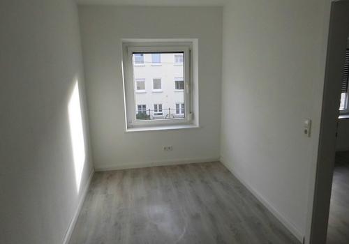 Zimmer 10 qm, 1. OG rechts