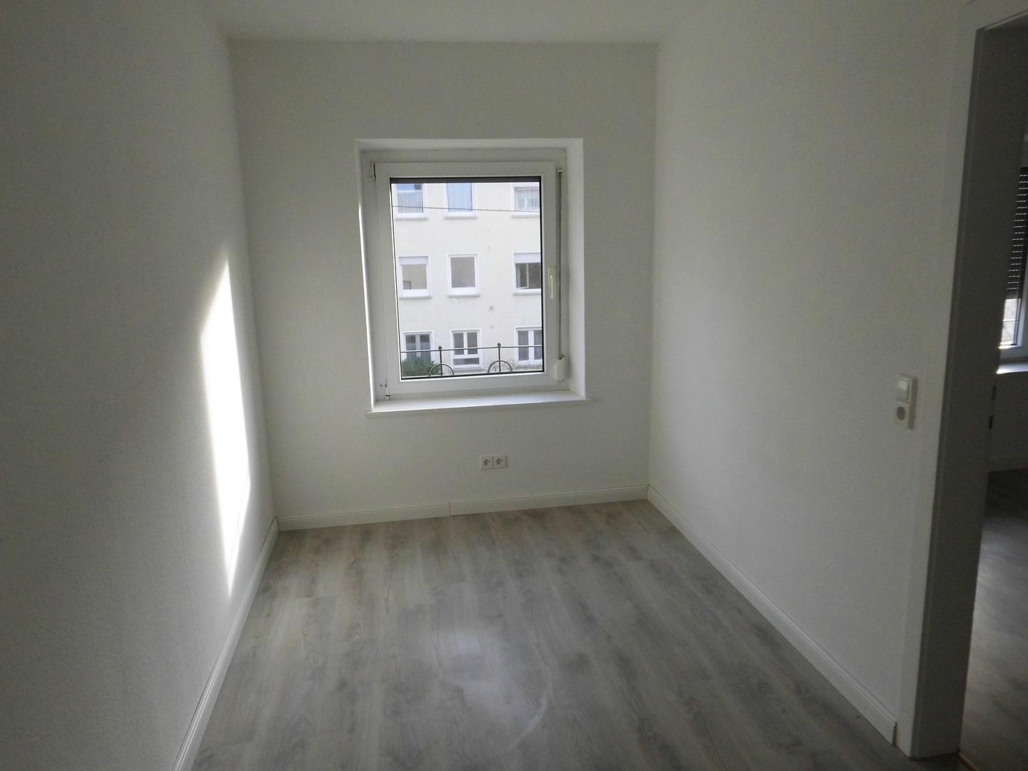 Zimmer 10 qm, 1. OG rechts