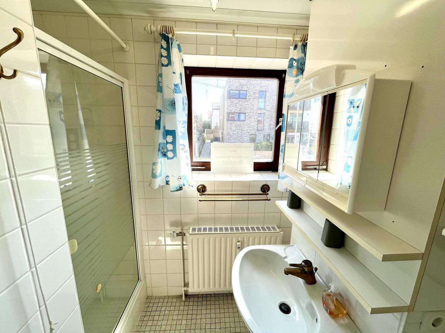 Duschbad-WC