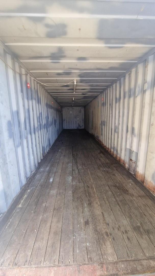 40 Fuß Container - Innen