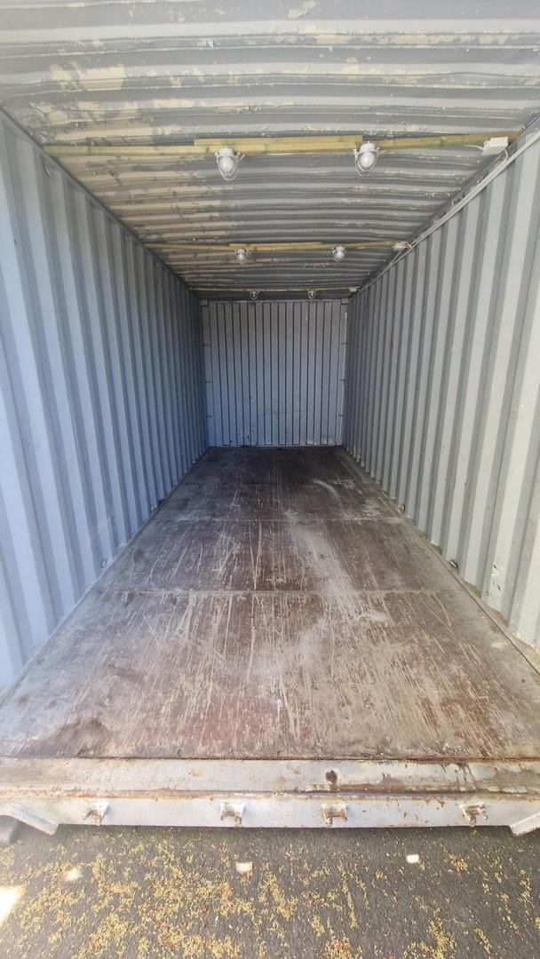 20 Fuß Container - Innen