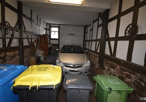 große Garage