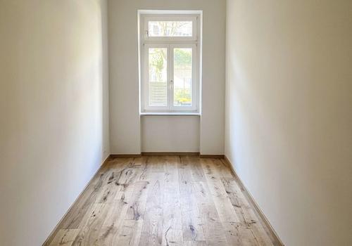 Büro oder Kinderzimmer