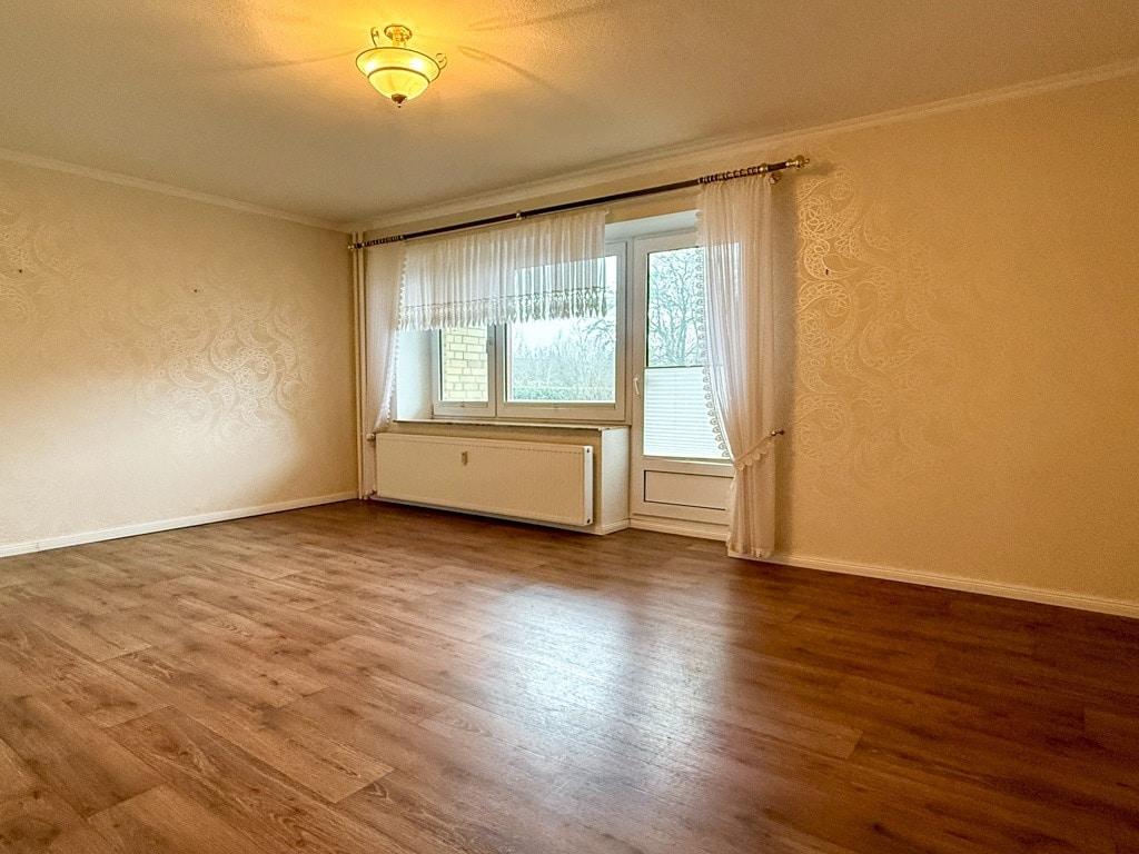 Wohn-/ Esszimmer