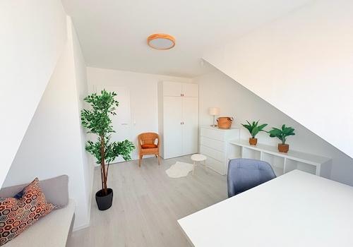 DG: Arbeitszimmer