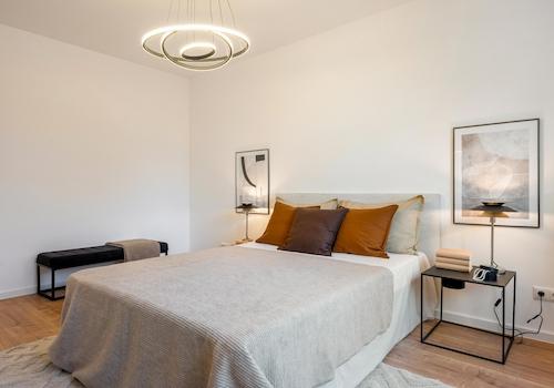 Schlafzimmer 1