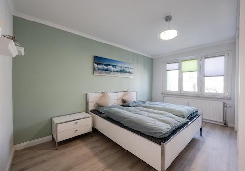 2tes großes Schlafzimmer