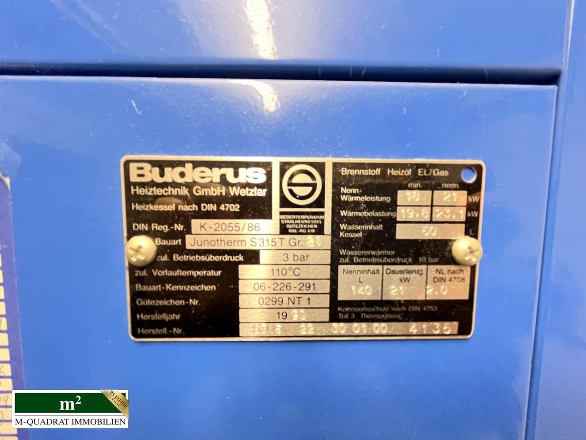 Typenschild Heizungsanlage