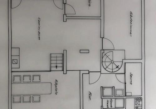Erdgeschoss und Souterrain