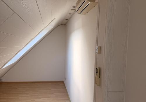 Studio 3. Stock