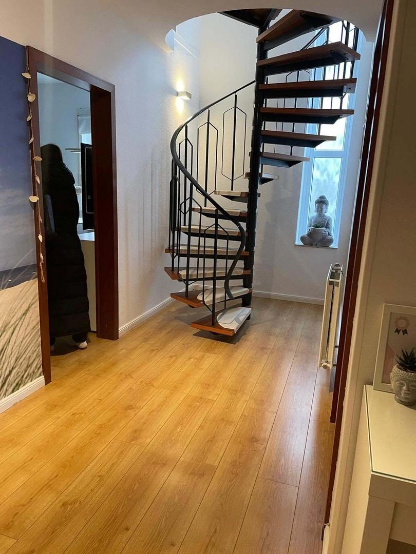 Gartenebene Treppe zu EG