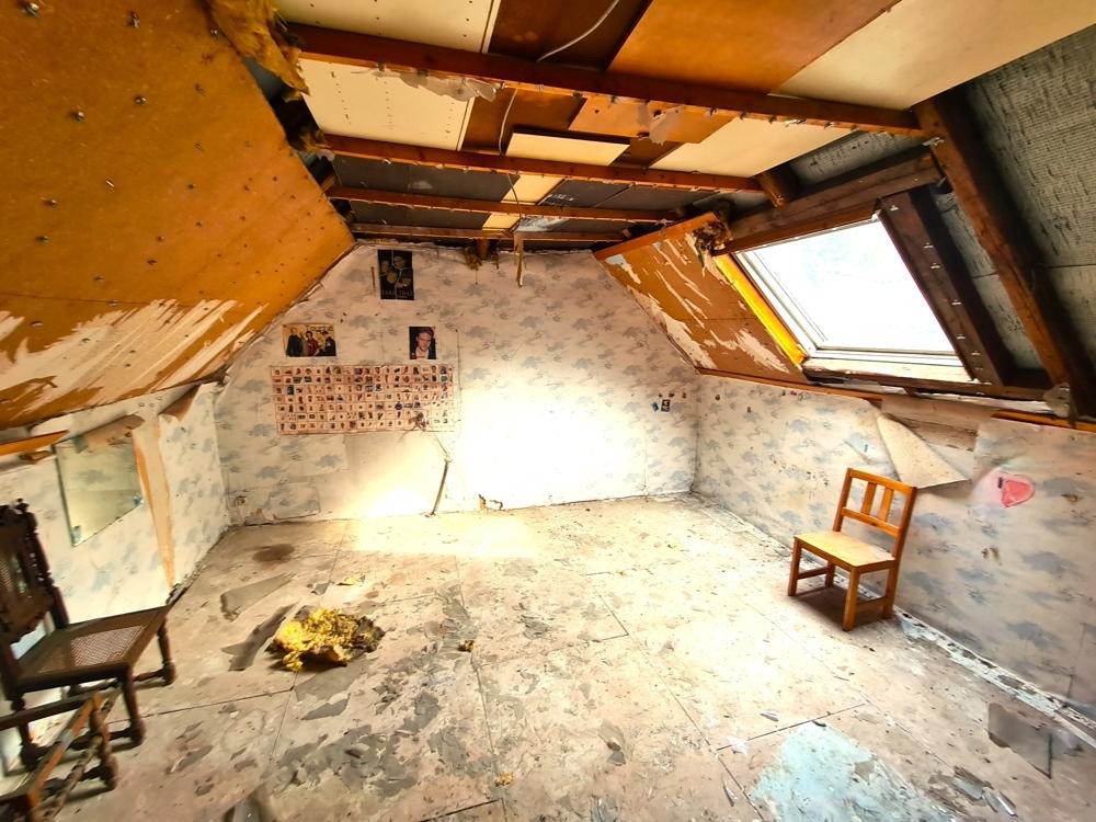 das 2. Schlafzimmer im OG