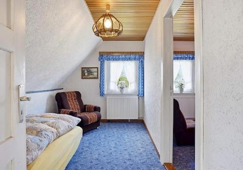 Schlafzimmer 1 im Dachgeschoss