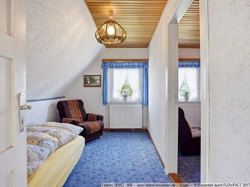 Schlafzimmer 1 im Dachgeschoss