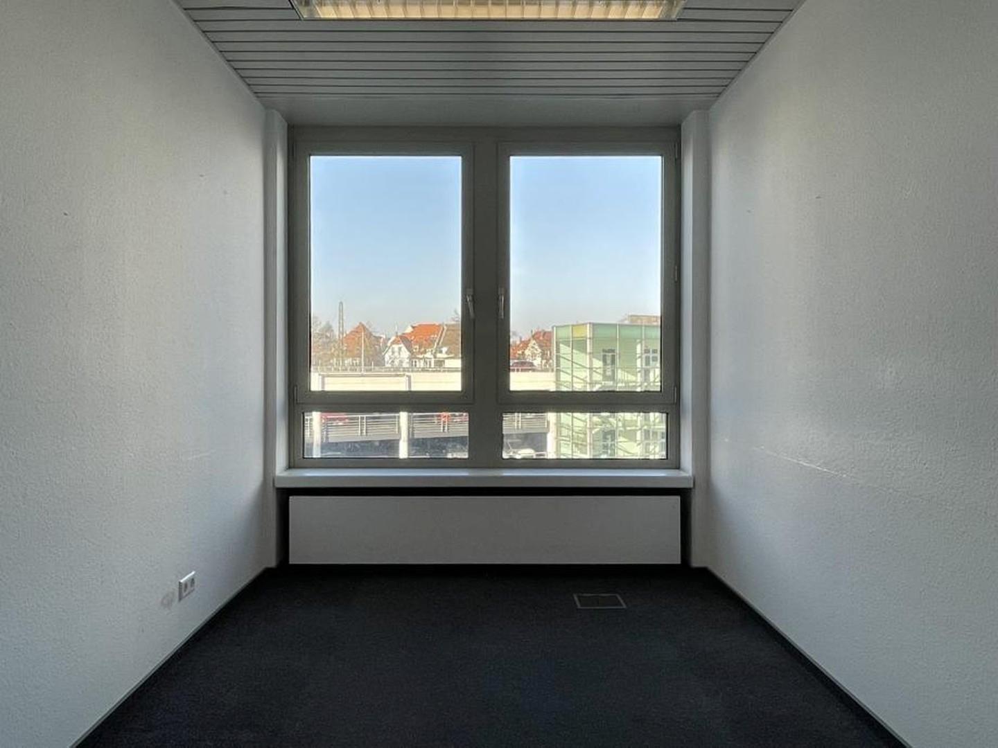 Büro 5