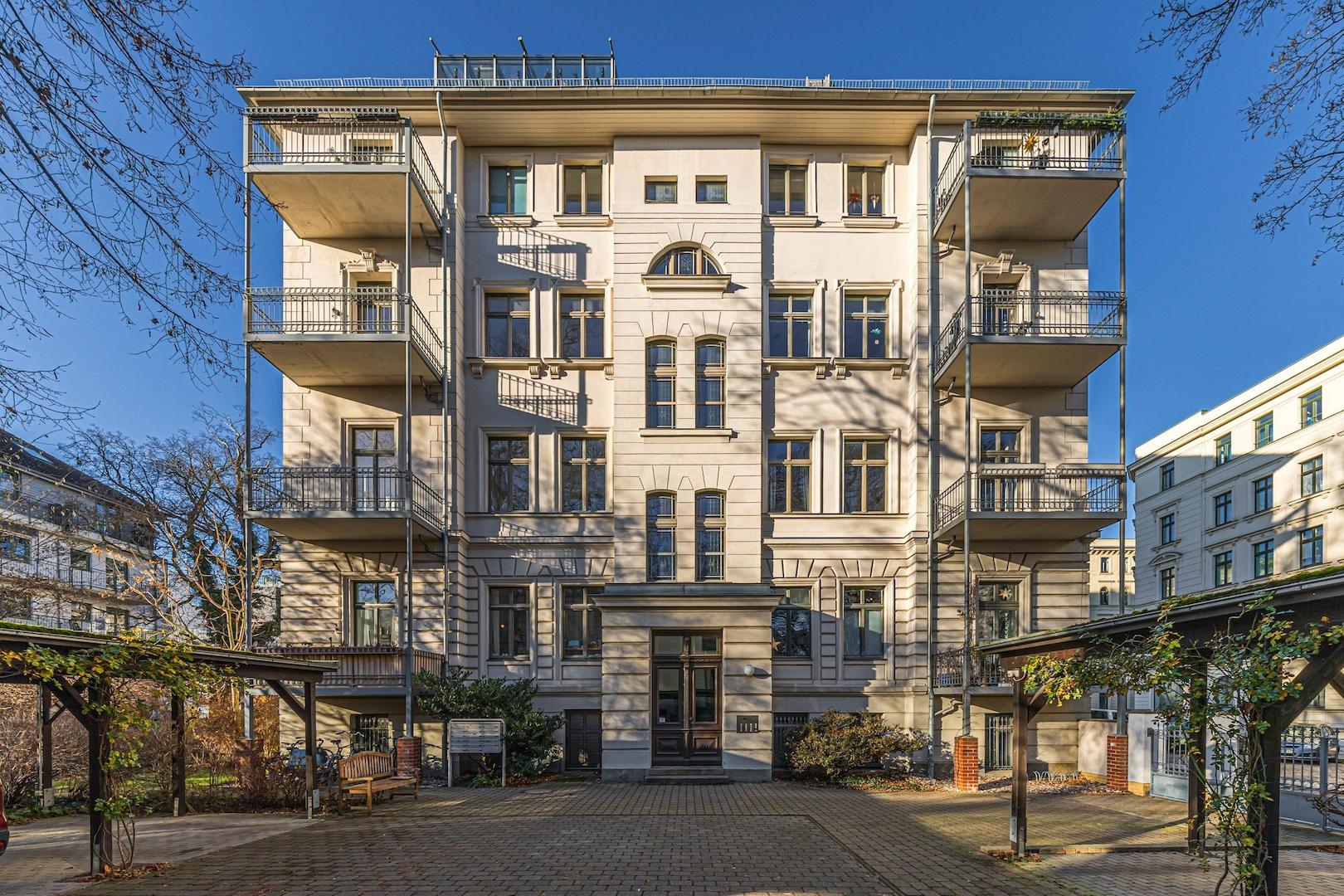 Wohnungspaket | Hofseite