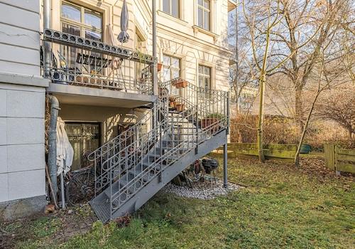 Eigentumswohnung | Blick zum Balkon