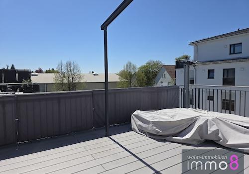 sonnige Dachterrasse