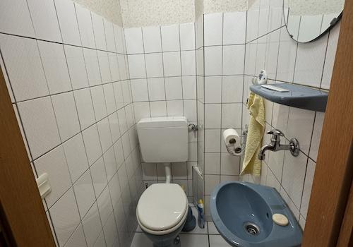 WC 1OG.jpg