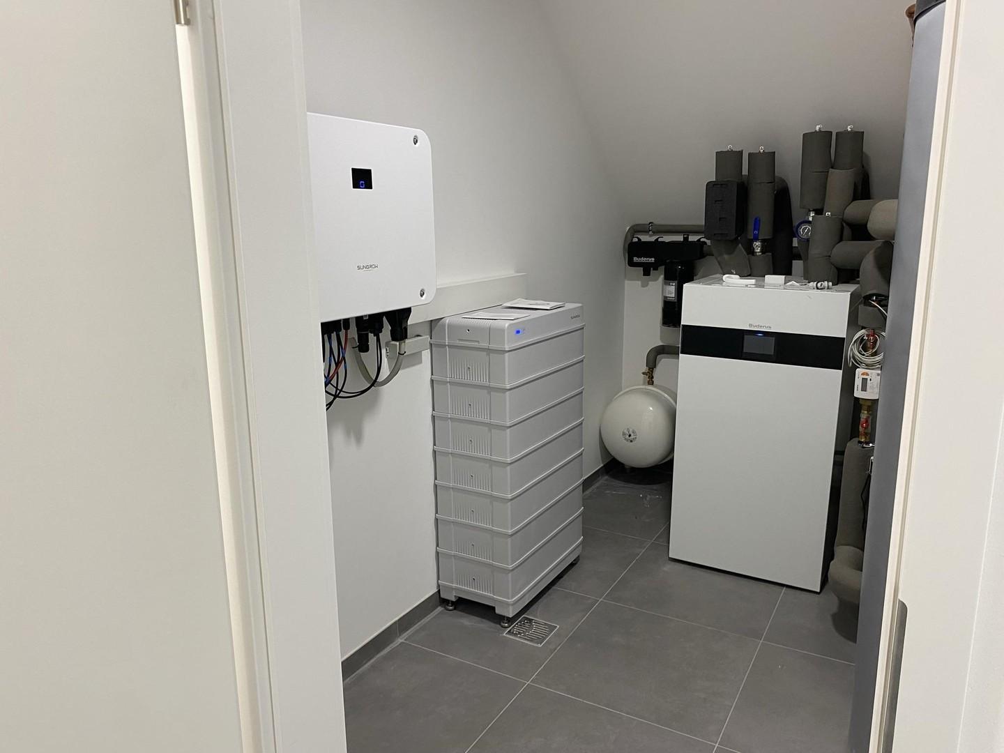 Wechselrichter + Batt-Speicher