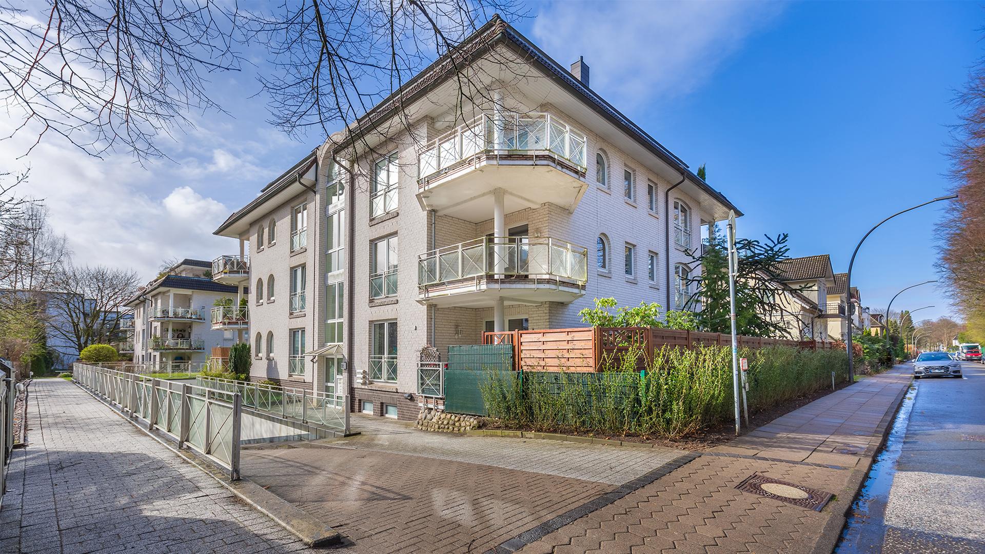 Straßenansicht