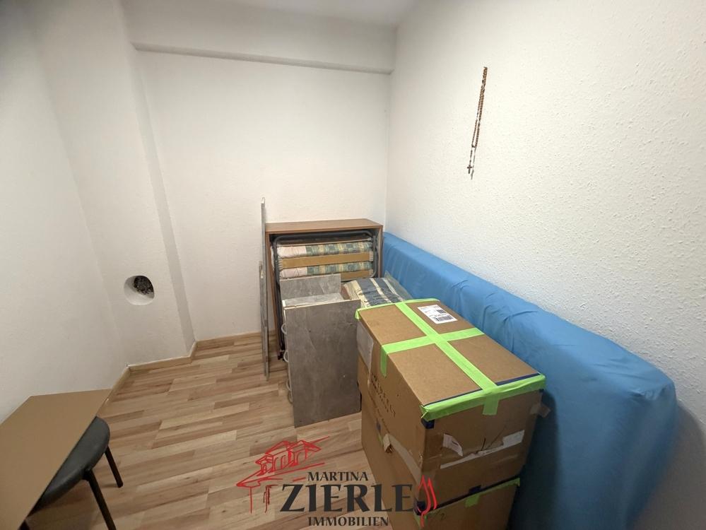 7- Kinderzimmer , Büro