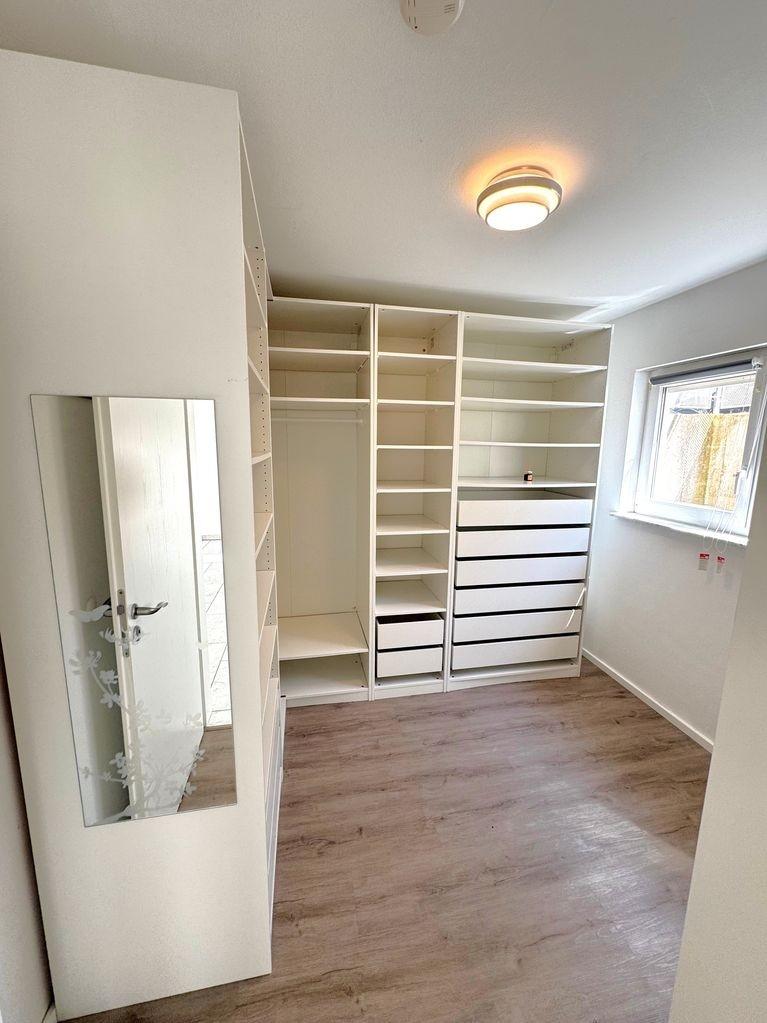 UG Ankleide-Arbeits-Kinderzimmer