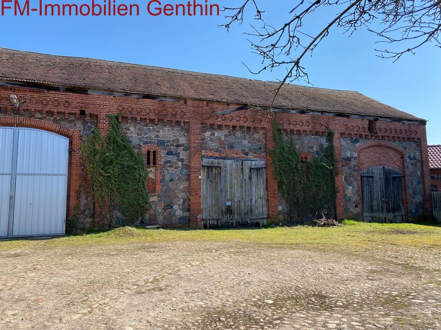 Rechte Scheunenseite