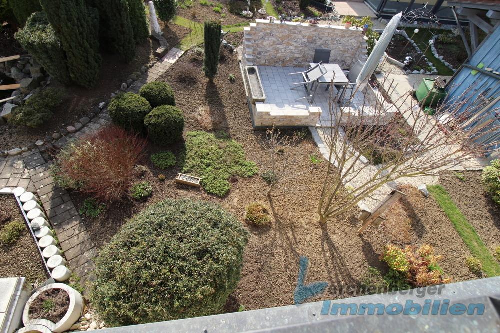 Blick in den Garten.jpg