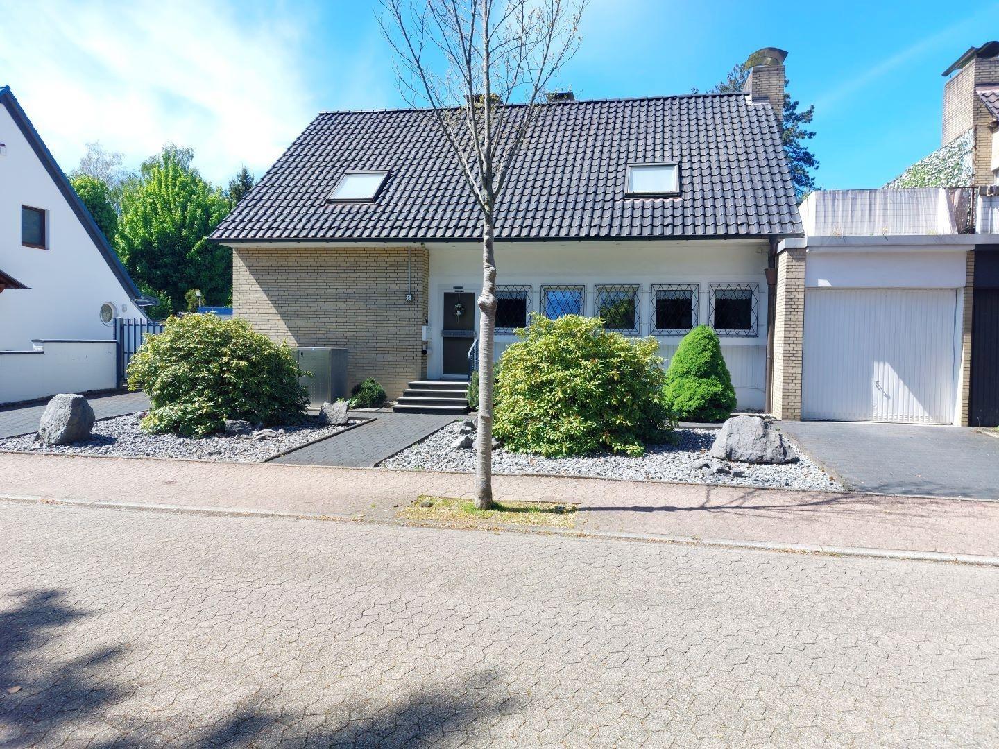 Straßenansicht
