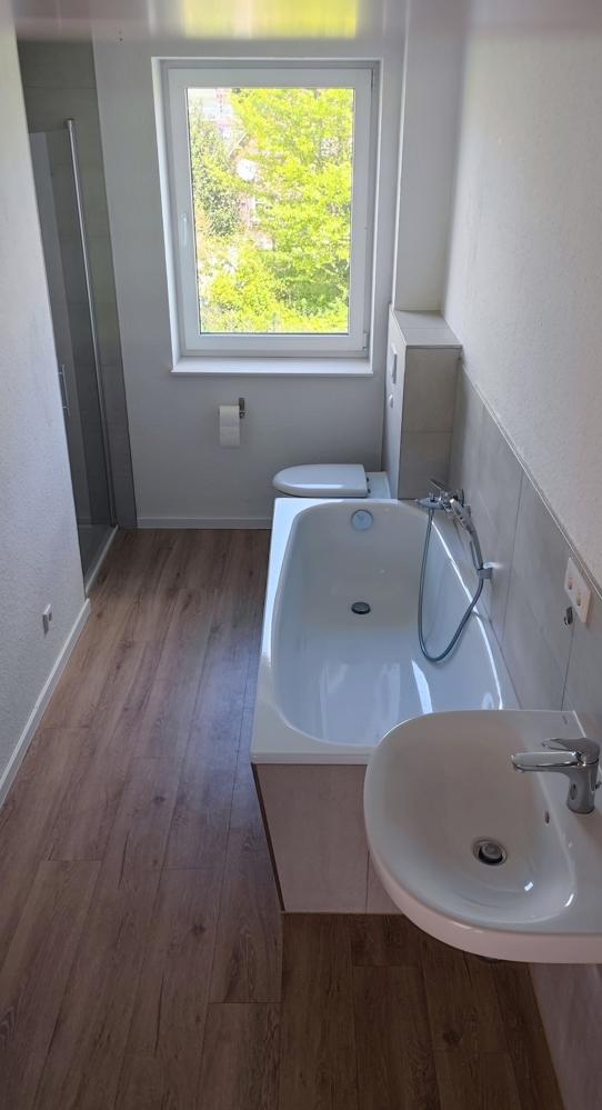 Bad Wohnung OG 