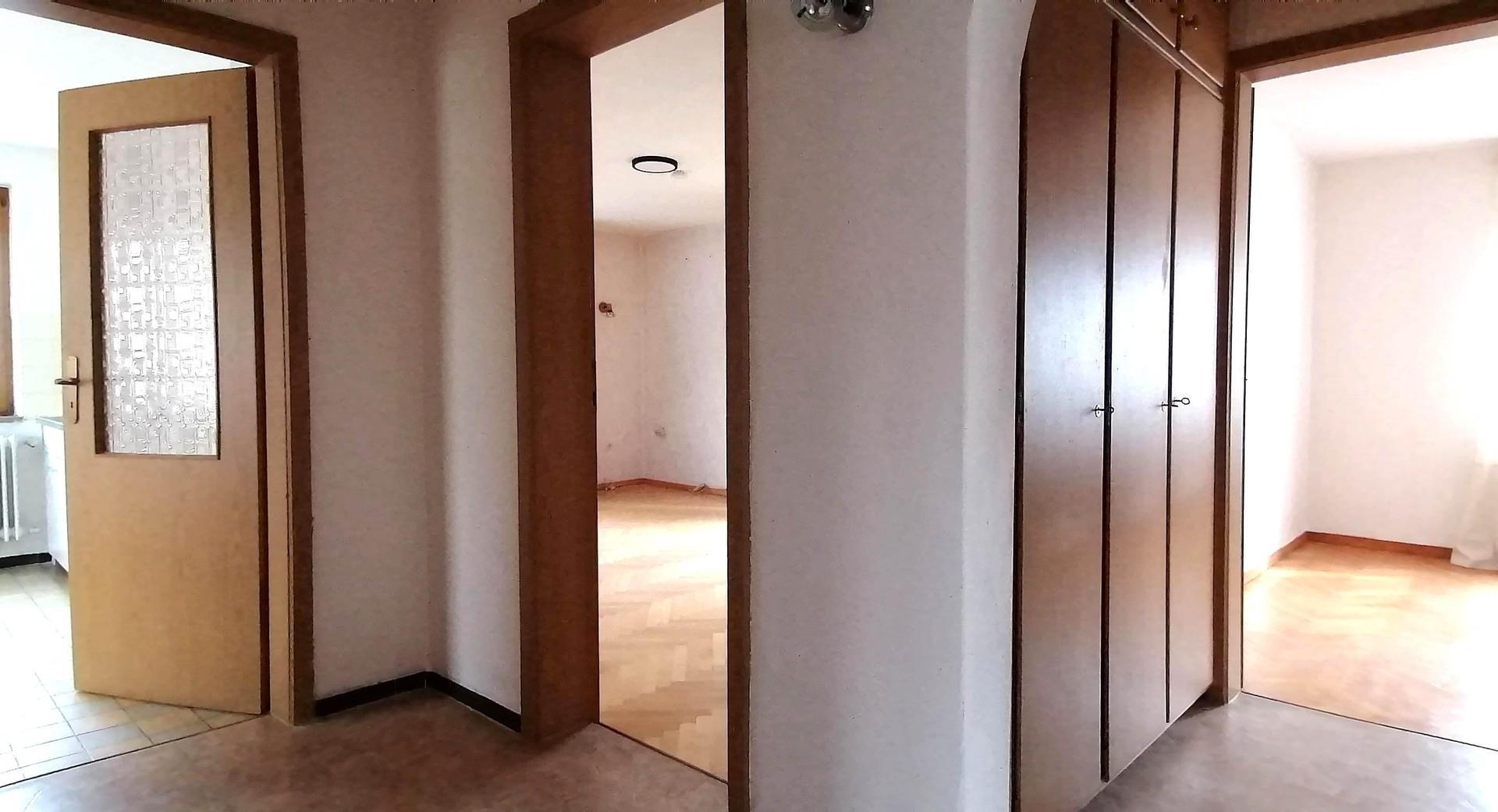 EG Wohnung Flur