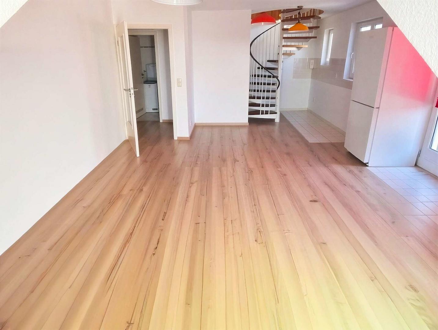 Wohnzimmer mit Küchenbereich*