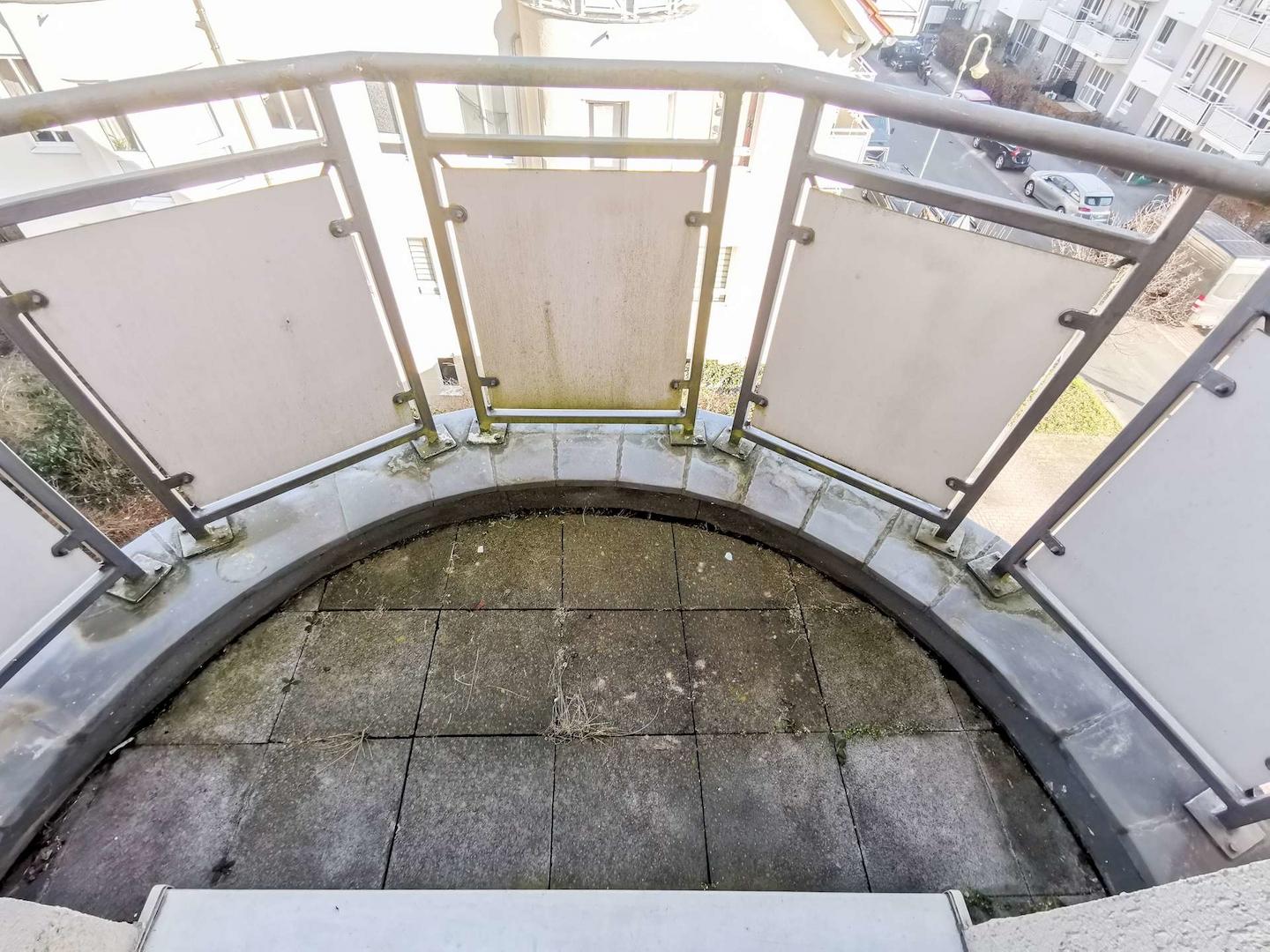 Balkon Nr. 2