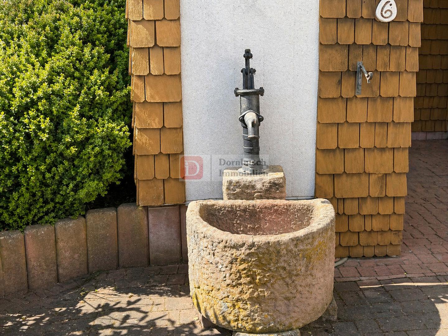 Brunnen