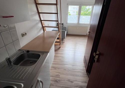 Großes Zimmer in der 84