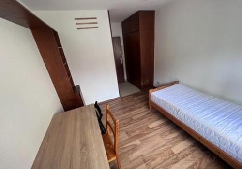 Kleines Zimmer in der 84