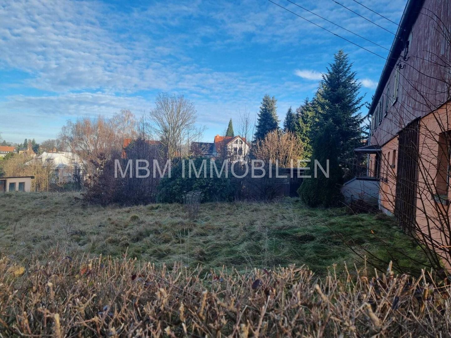 Grundstück